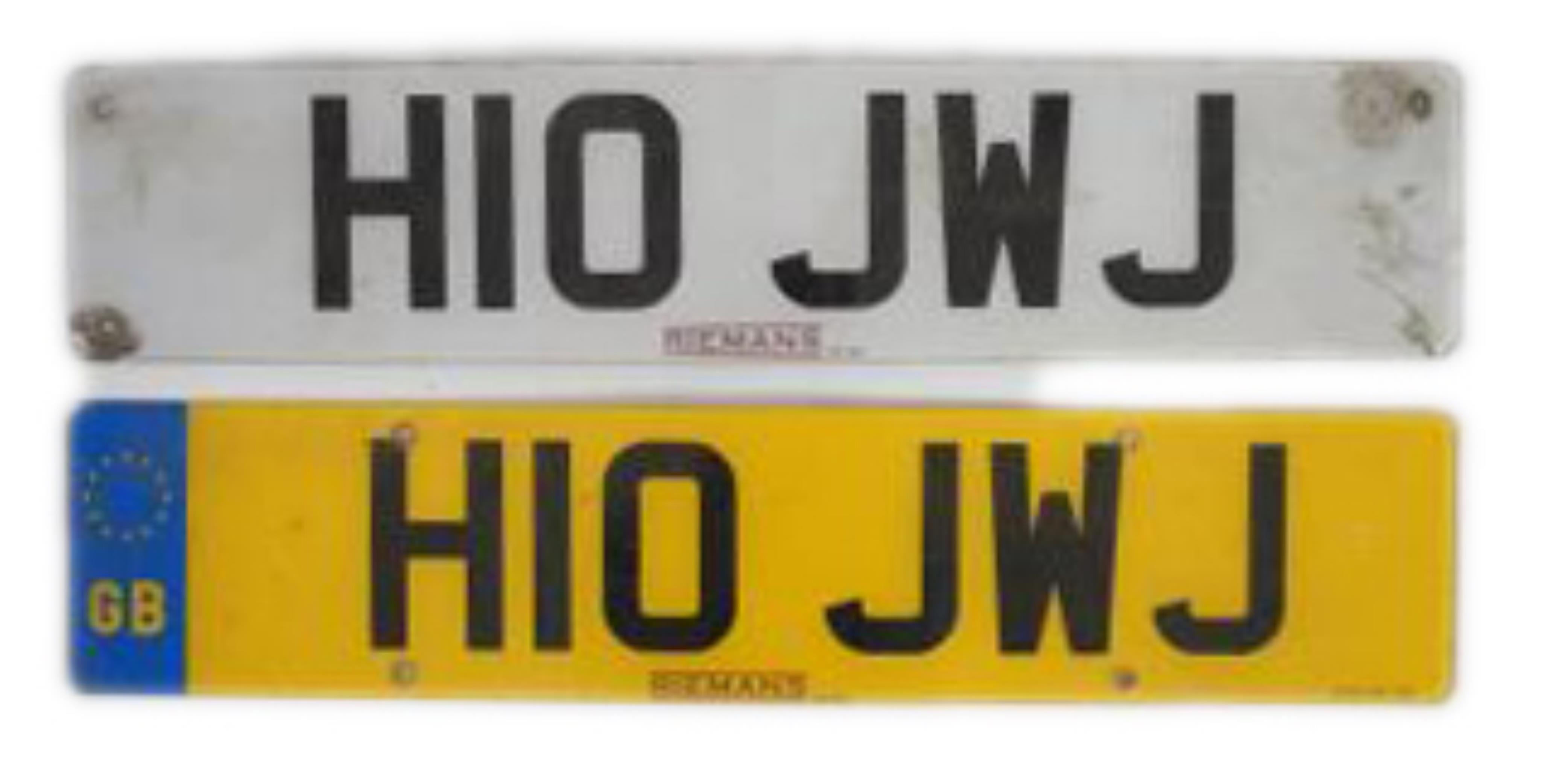 Number plate HIO JWJ, on retention